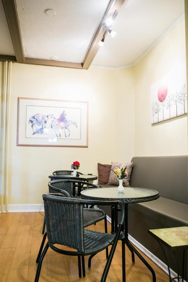 جاتينو Le 227 Laurier B&B المظهر الخارجي الصورة