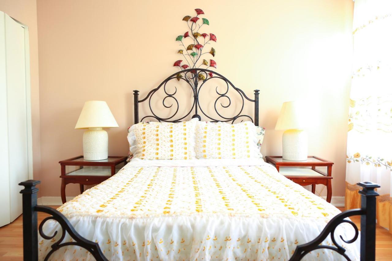 جاتينو Le 227 Laurier B&B المظهر الخارجي الصورة
